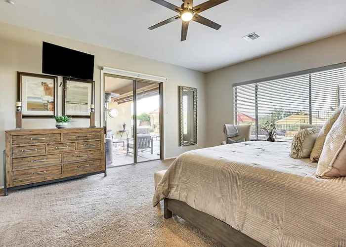 Pool, Hot Tub & Golf Course View! 'anthem Oasis'