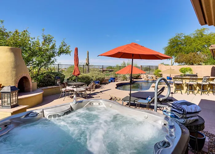 Holiday home Pool, Hot Tub & Golf Course View! 'anthem Oasis'